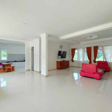 Villa Puncak Resort Gunung Agung Cikundul Экстерьер фото